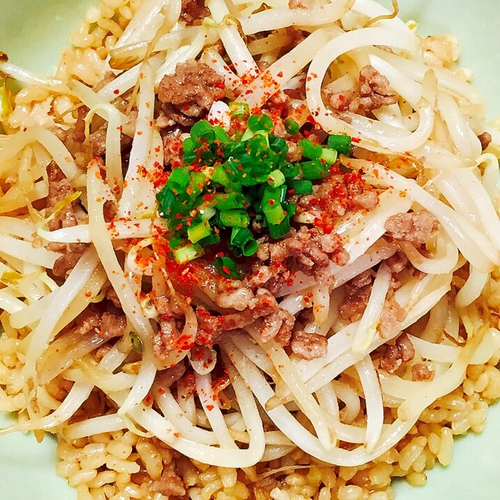 やみつき☆もやし丼